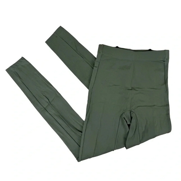 aday Lighten Up Sports Bra & Layered Up Thermal Leggings Set Green XS Activewear - Picture 6 of 15